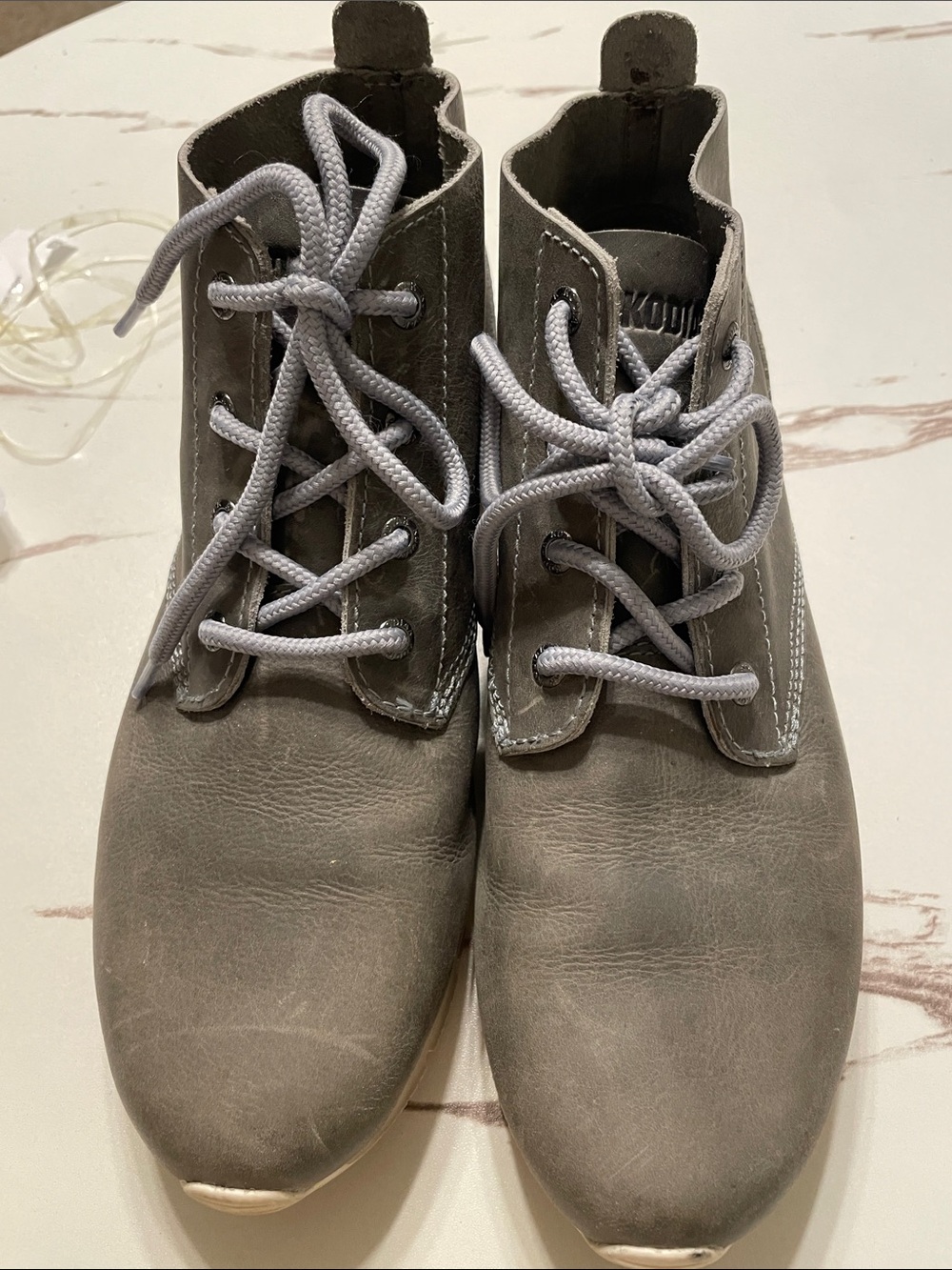 KODIAC CANADA women’s Grey oiled Boots Nubuck Leather Sz 9.5